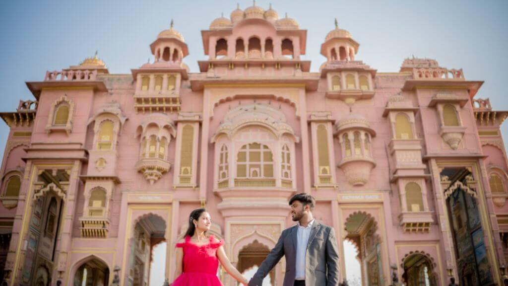 Patrika Gate pre-wedding photo 2