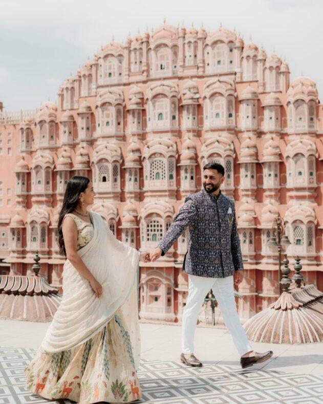 Hawa Mahal & Pink City Streets pre-wedding photo 3